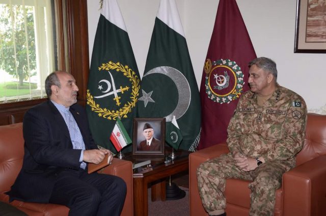 Army-chief-coas-qamar-javed-bajwa-640x424