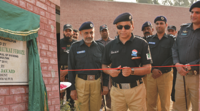 Police 1