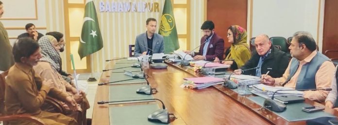 8e31d206-2c0d-4d49-b476-70508106f230